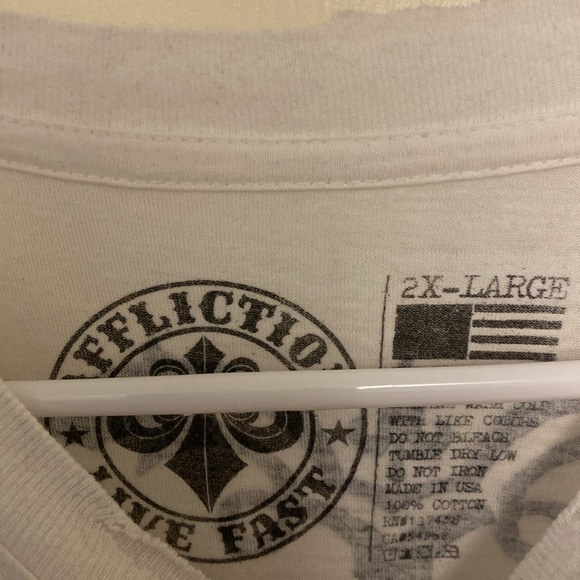 Affliction tshirt 2XL - Picture 3 of 3